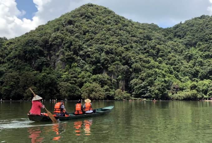 青岛会议旅游用车多少钱