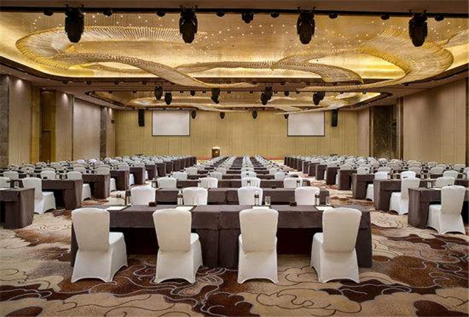 青岛会议公司会议音响摆放技巧