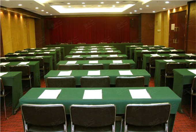 青岛会议轿车接送机服务—青岛会议场地