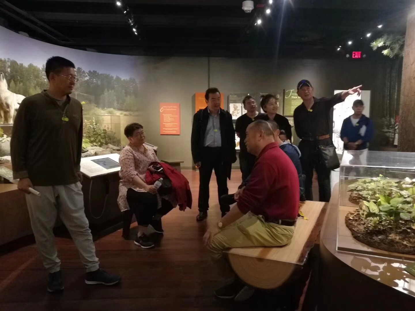 青岛会议公司会议主持词