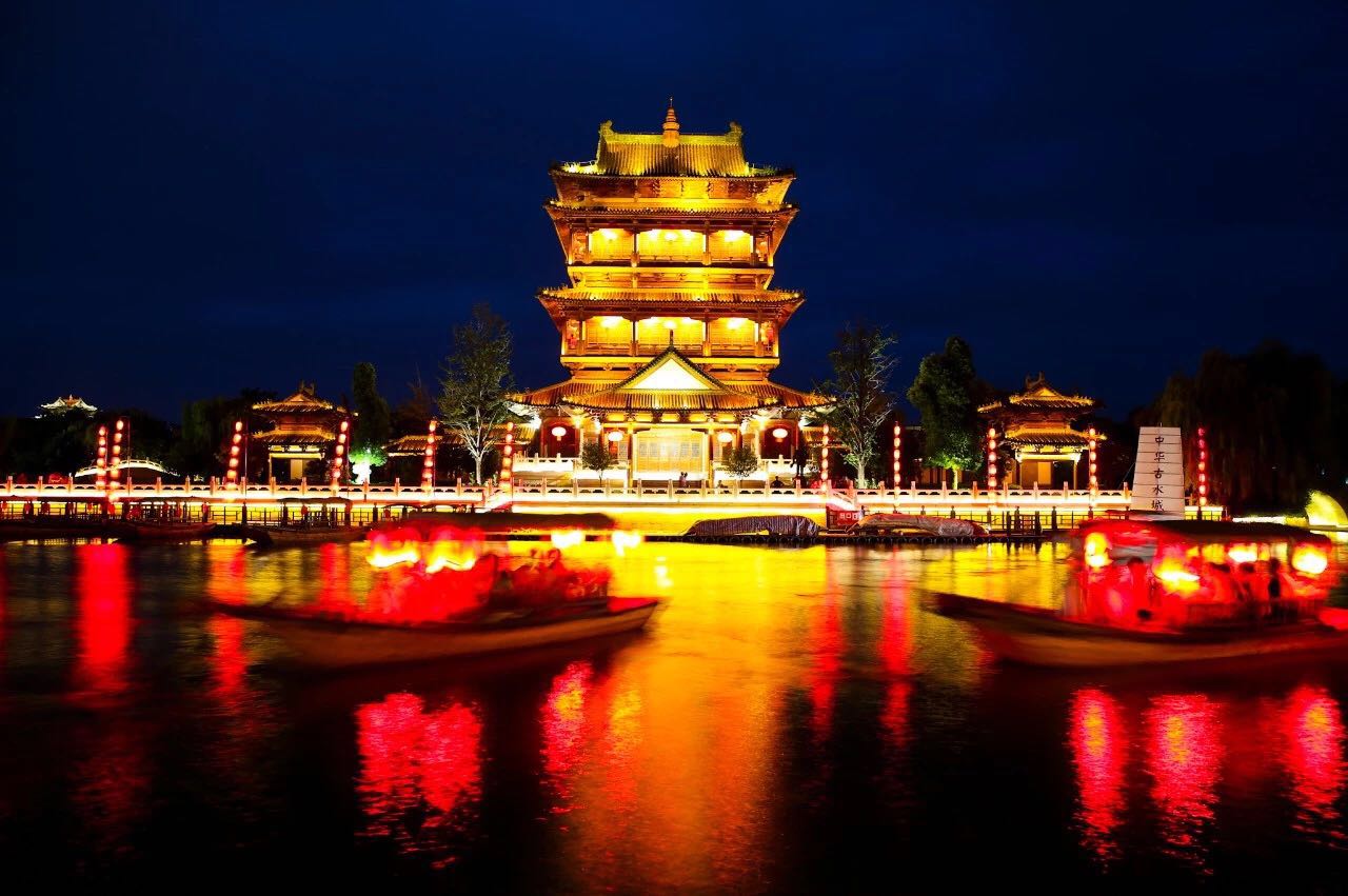 青岛团队建设会议游戏红与黑说明