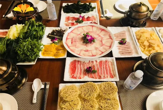 青岛会议场地的重要性 饮食多元化