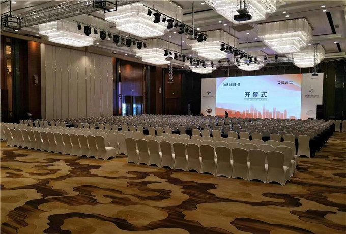 青岛会议公司如何看待礼仪服务